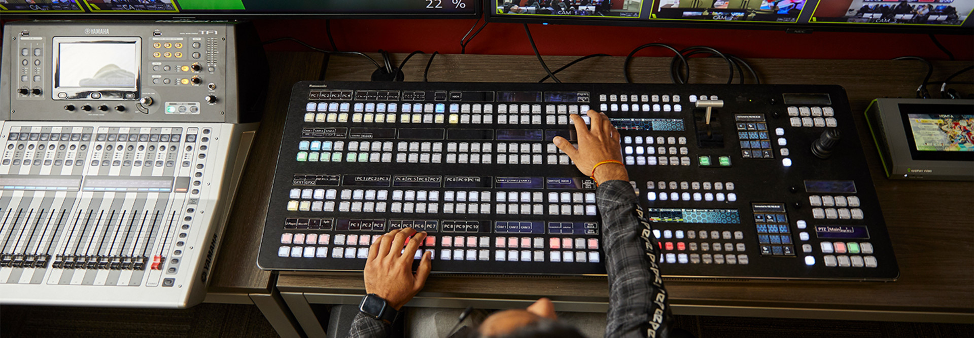 Broadcasting Solutions Help Esports Programs Showcase Talent | EdTech ...